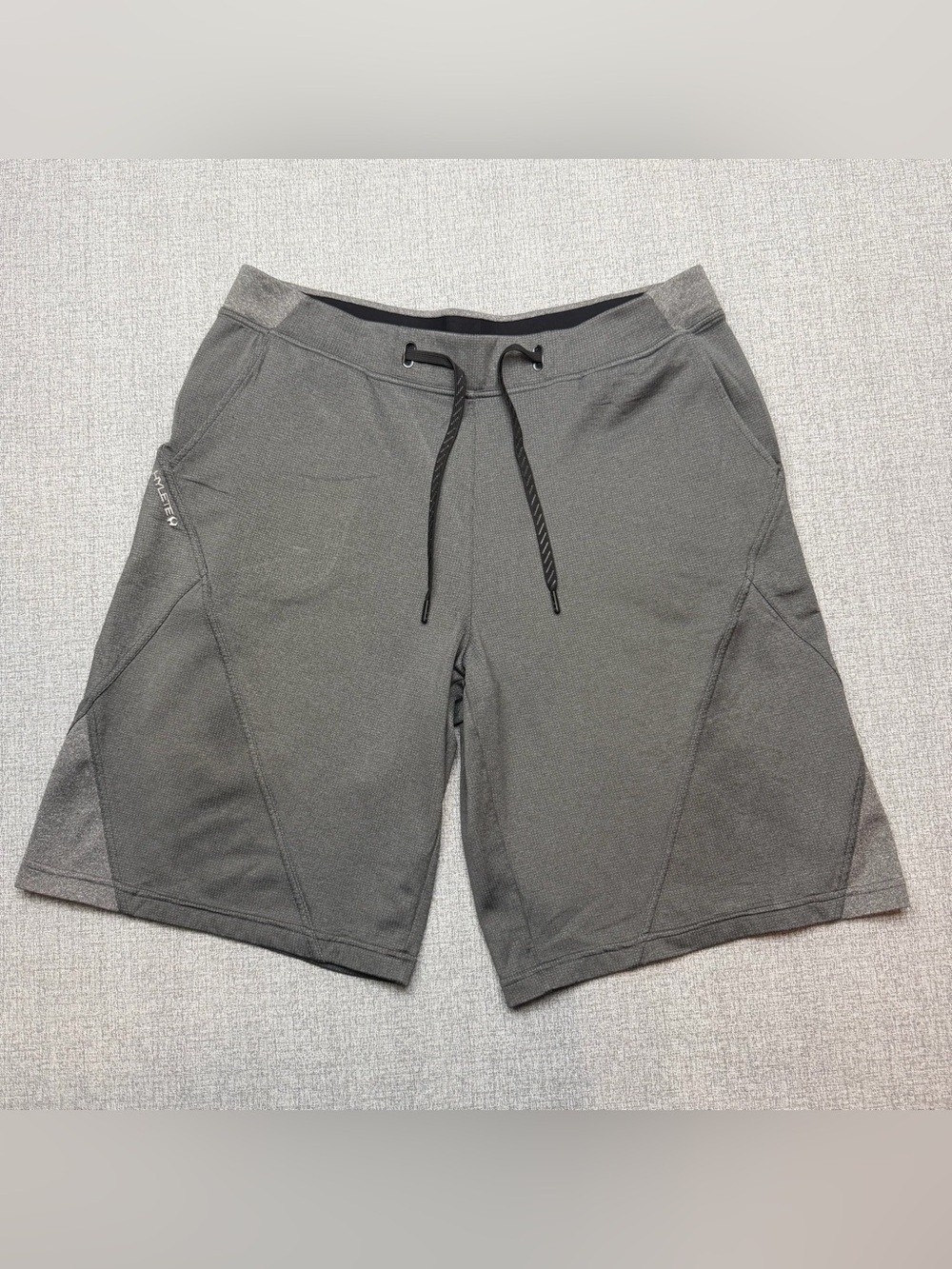 HYLETE Grey Athletic Training Shorts Mens XL